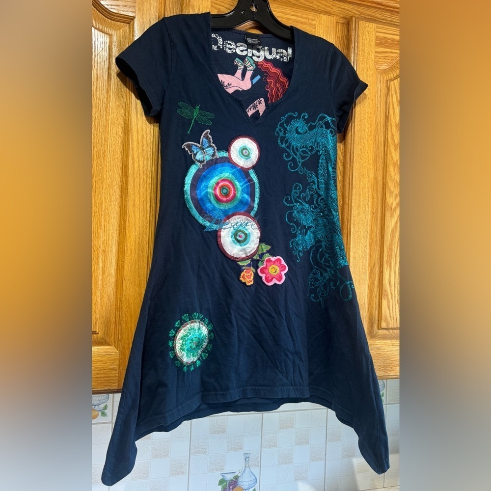 DESIGUAL Womens Asymmetric Graphic Black Tunic Top Small EUC - Picture 3 of 8